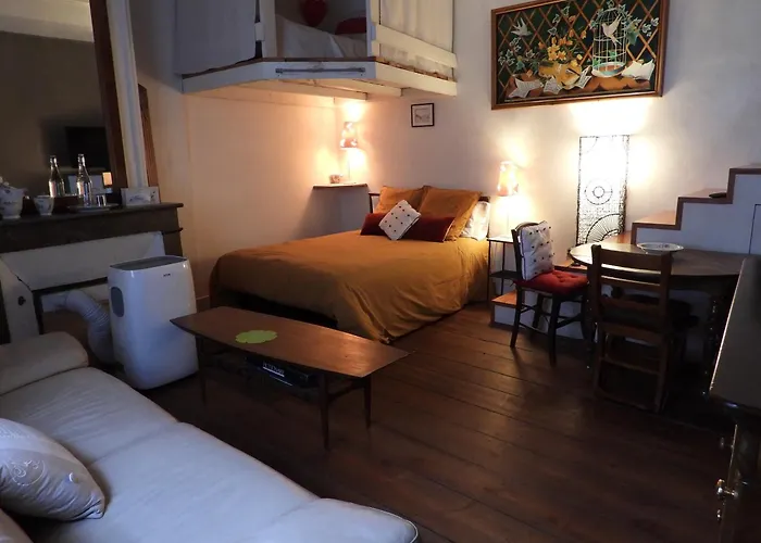 B&B Le Miroir aux Fées Bordeaux