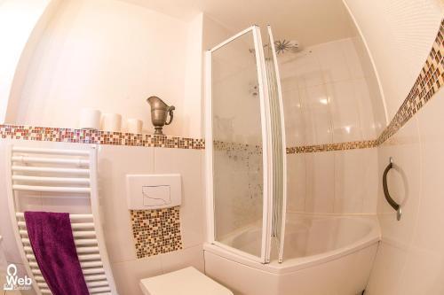 Bed & Breakfast Le Miroir Aux Fées 2*